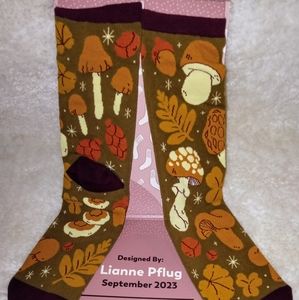 M/L Crew Socks Mushrooms